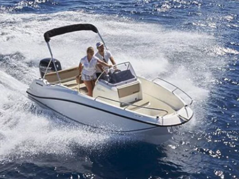 Alquiler Lancha Quicksilver con o sin  título de navegación