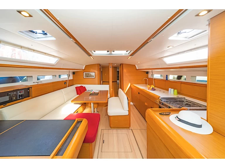 Alquiler de Velero, con o sin patrón Jeanneau Castellammare di Stabia