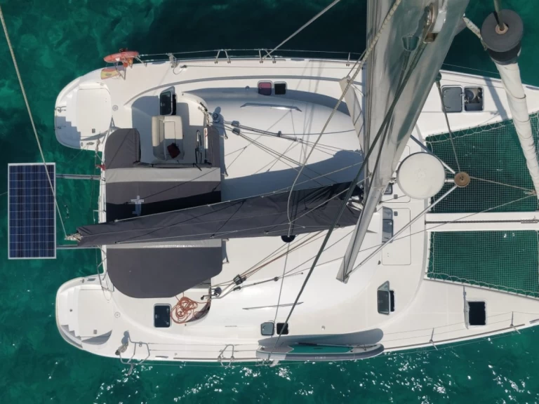 Alquiler Barcelona - Lagoon Lagoon 380 en SamBoat