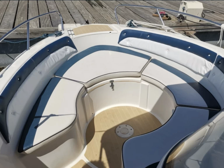 Quicksilver Quicksilver 600 Commander de alquiler a Águilas