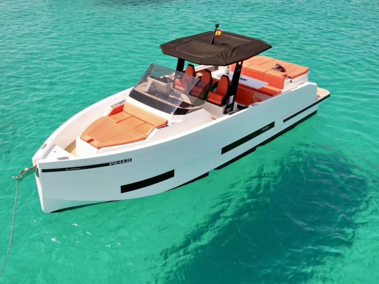 DE ANTONIO Yachts 32 de alquiler a Marina Ibiza