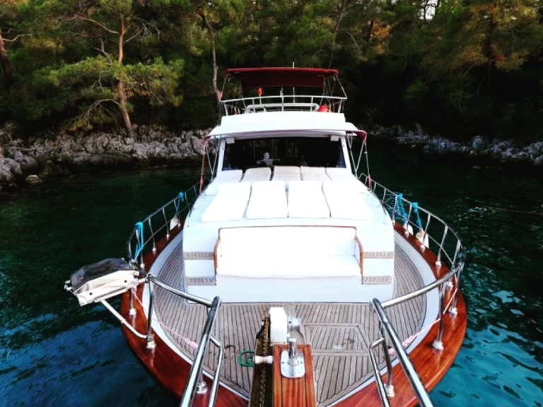 Alquiler de Velero, con o sin patrón costom made  Fethiye Harbour