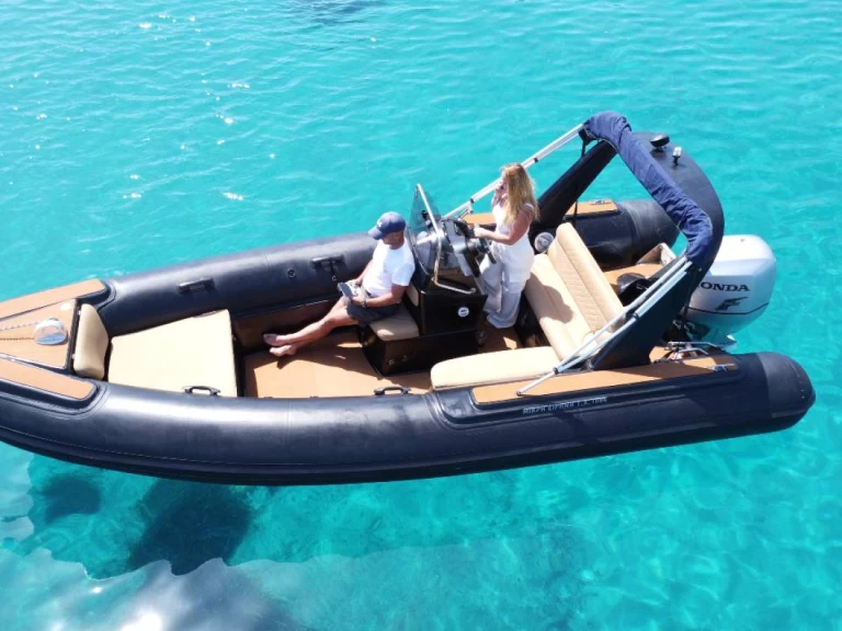 Alquiler de Neumática, con o sin patrón Orizon Mykonos (Ciudad)