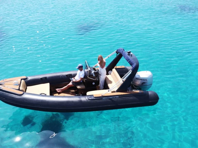 Alquiler Neumática Orizon con o sin  título de navegación