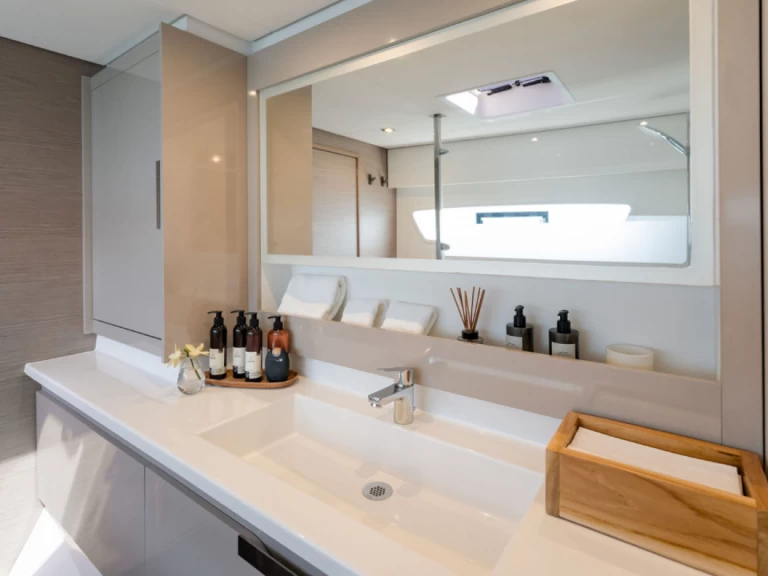 Alquiler de Catamarán, con o sin patrón Fountaine Pajot Culebra