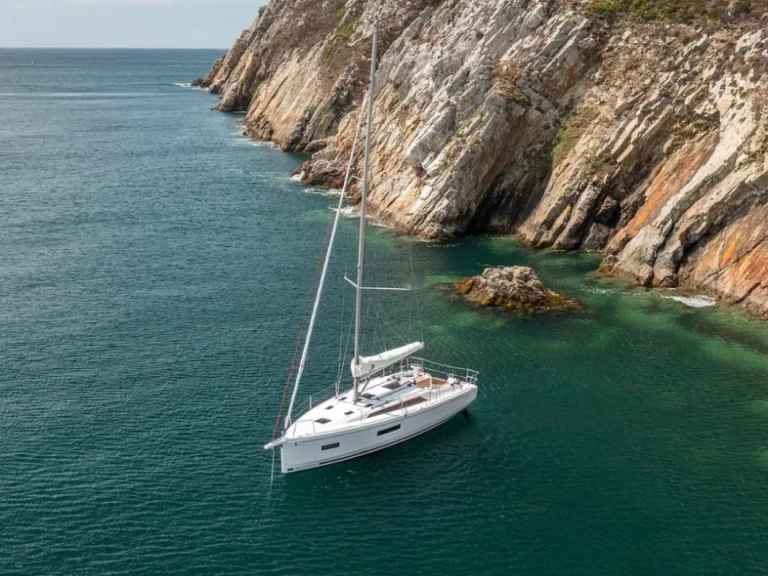 Alquiler Nikiána - Bénéteau Oceanis 37.1 en SamBoat