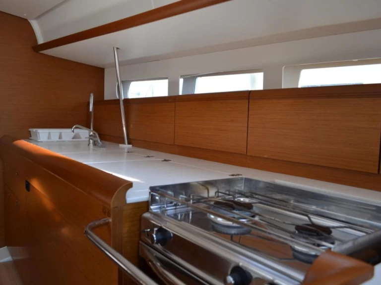 Alquiler Seget Donji - Jeanneau Sun Odyssey 519 en SamBoat