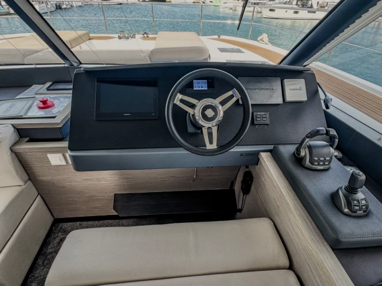 Alquiler de barcos Seget Donji barato de Fountaine Pajot MY5