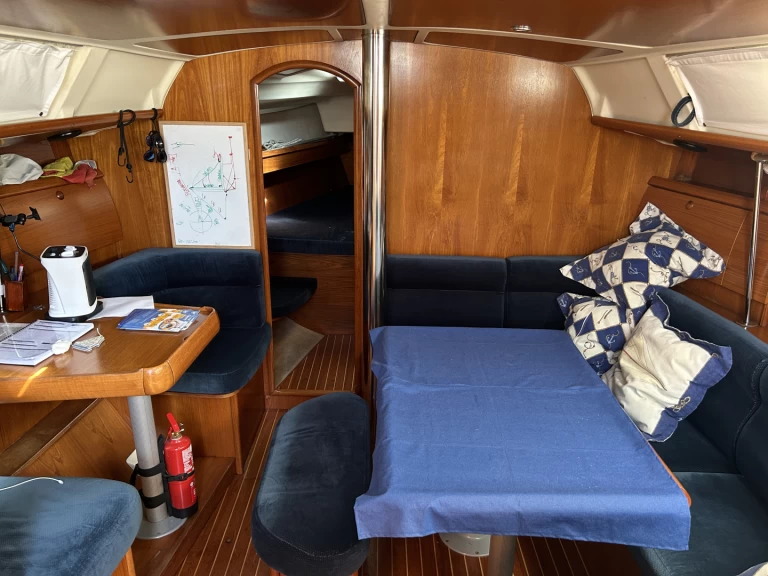 Alquiler de Velero, con o sin patrón Jeanneau Hondarribia