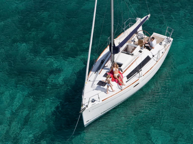 Alquiler de Velero, con o sin patrón Bénéteau Palermo