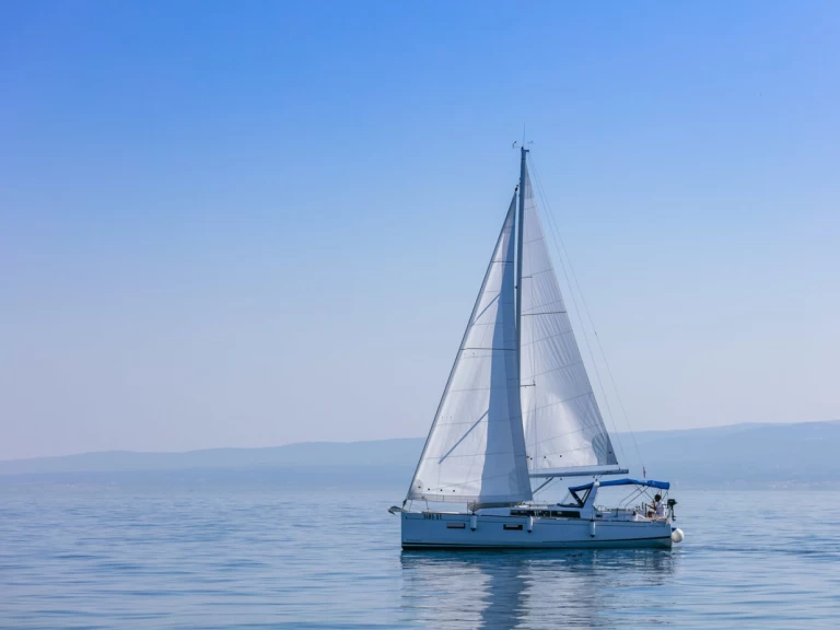 Alquiler de Velero, con o sin patrón Bénéteau Split