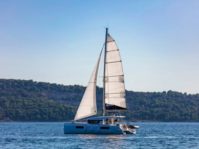 Alquiler de barcos Kaštela barato de Lagoon 40