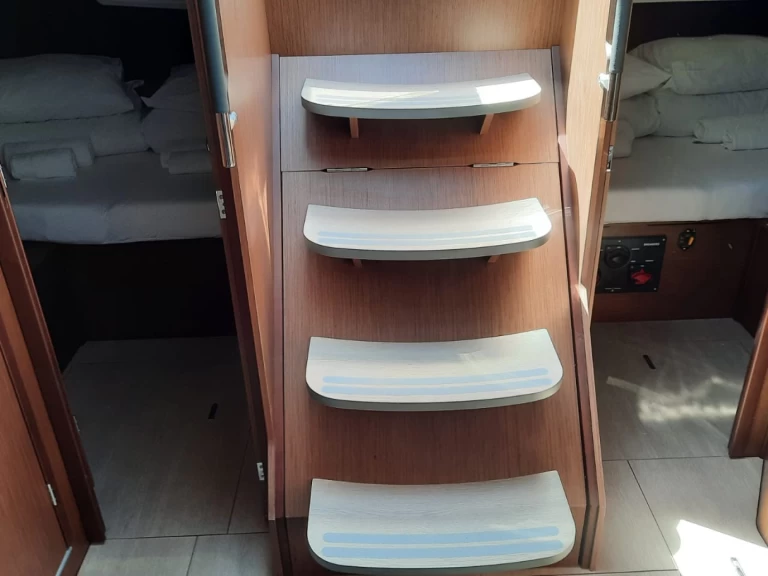 Alquiler de embarcaciones Bénéteau Oceanis 40.1 enSplit en Samboat