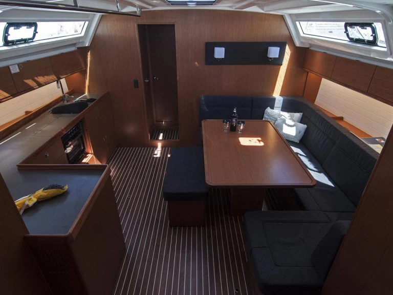 Alquiler Split - Bavaria Cruiser 46 en SamBoat