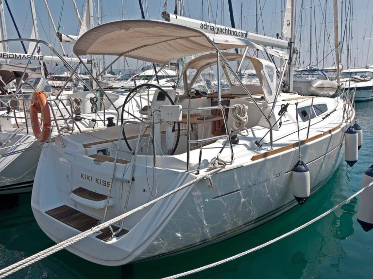 Alquiler de Jeanneau Sun Odyssey 33i en Split