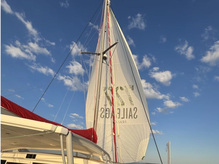 Alquiler de Catana Catana 47 Ocean Class en Le Marin