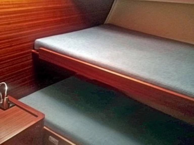 Salona Salona 44 de alquiler a Rostock