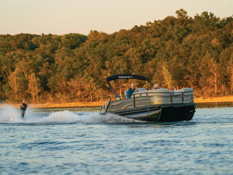 regency 230 de alquiler a Sanguinet