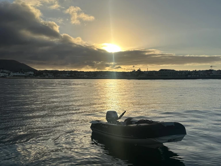 Alquiler de barcos Arrecife barato de 45
