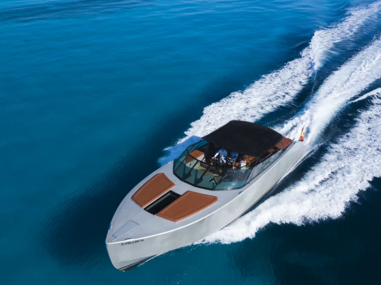 Alquiler de Waterdream California 65 en Ibiza (Ciudad)