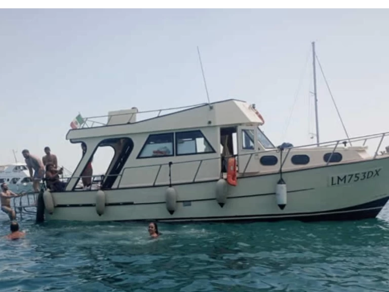 Alquiler de Polaris Polaris en Palau