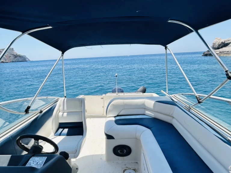 Alquiler de embarcaciones Bayliner Bayliner 2355 Ciera enZante en Samboat