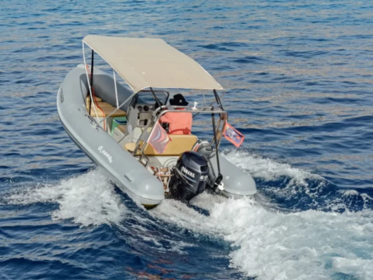 Alquiler de embarcaciones Oceanic 480 Spring enHydra en Samboat