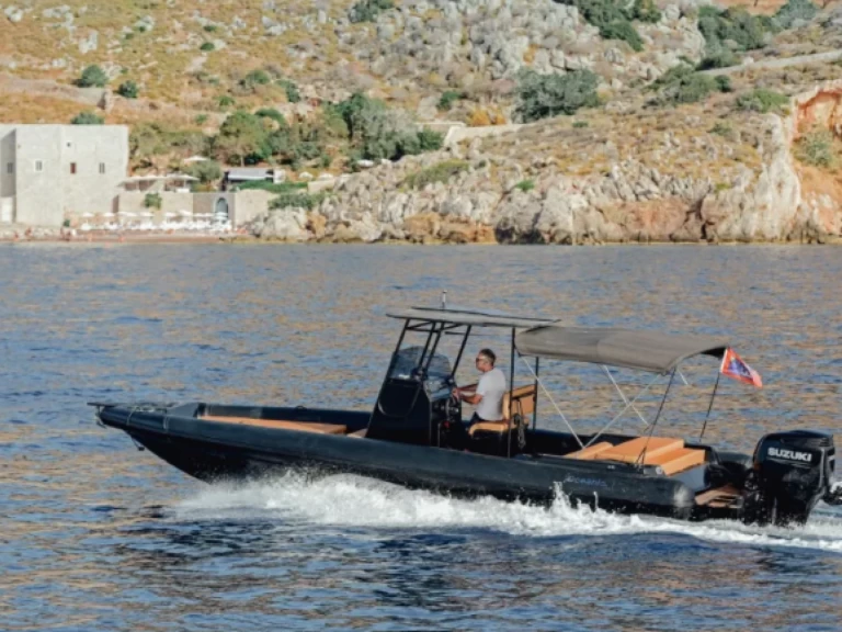 Alquiler de Oceanic 9 en Hydra