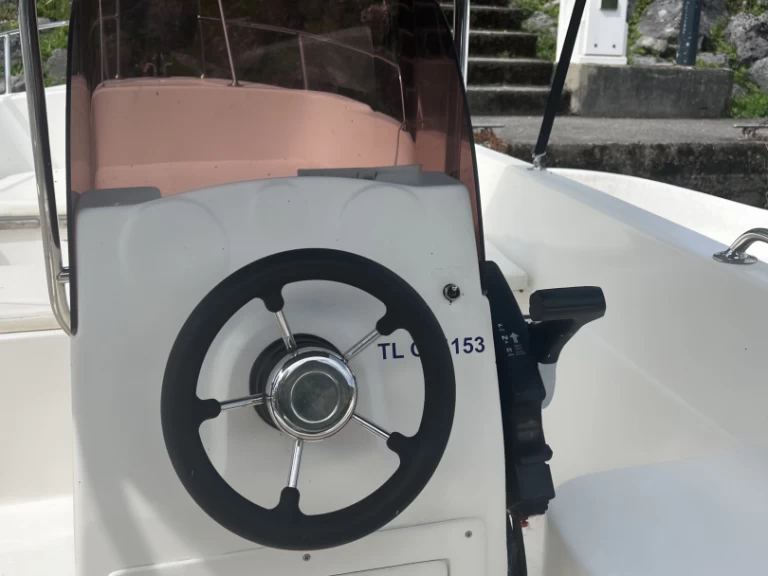 Alquiler Lancha Safter con o sin  título de navegación