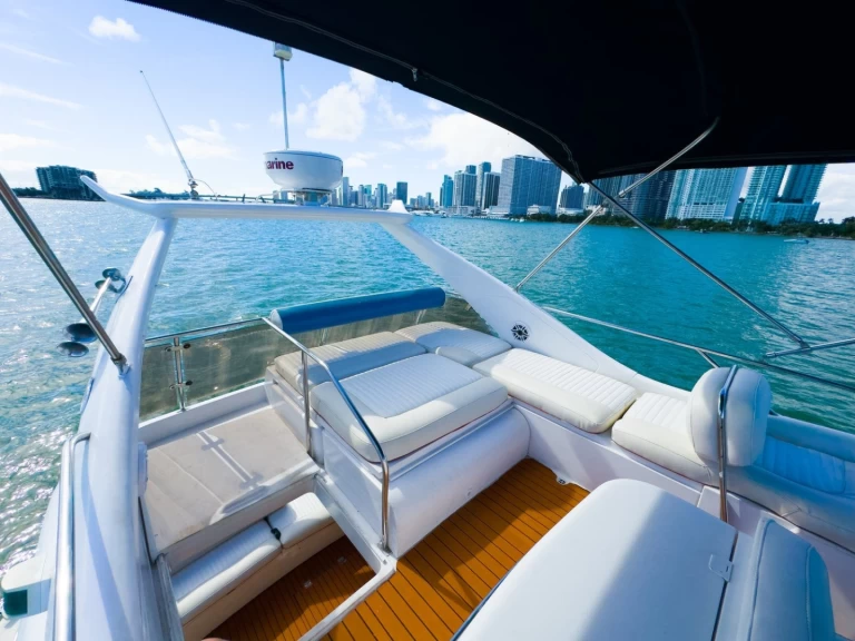Alquiler de Yate de lujo, con o sin patrón Sunseeker Miami