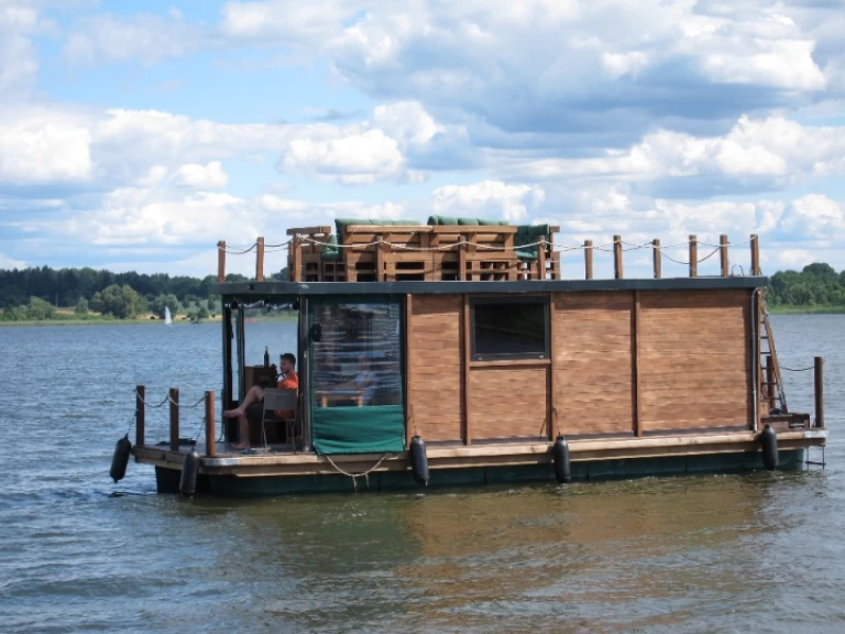 Alquiler de embarcaciones Floss D9-Style enWesenberg en Samboat