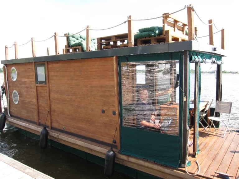 Alquiler de embarcaciones Floss D9-Style enWesenberg en Samboat