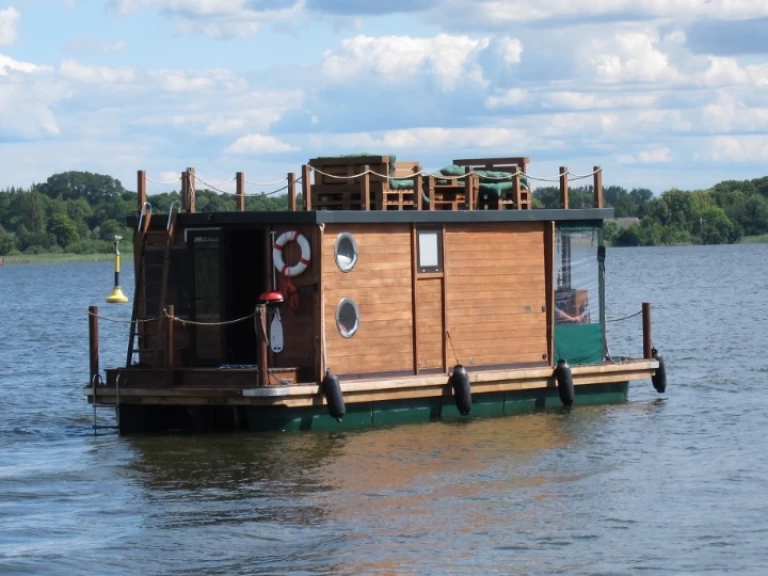 Alquiler Casa flotante Floss con o sin  título de navegación