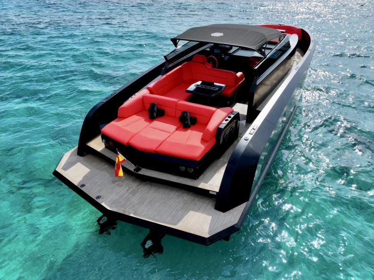 Alquiler de embarcaciones Vanquish VQ45 - BALR enIbiza (Ciudad) en Samboat