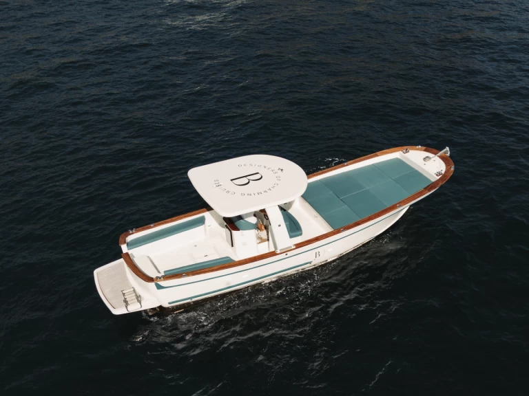 Alquiler de Lancha, con o sin patrón Gozzo FPJ Amalfi