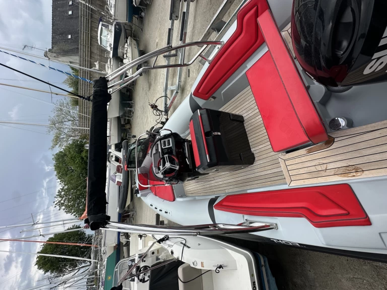 Alquiler de Neumática, con o sin patrón Thor Arzon