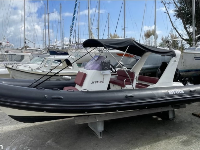 Alquiler de Brig Eagle 650 en Cavalaire-sur-Mer