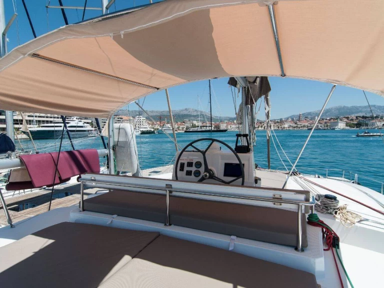 Alquiler de barcos Split barato de Bali 4.5