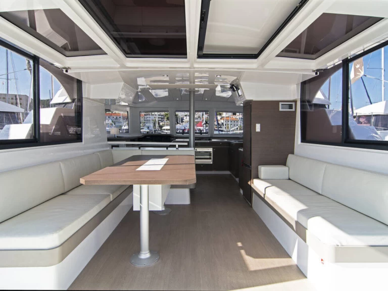 Alquiler de barcos Split barato de Bali Catspace Voile