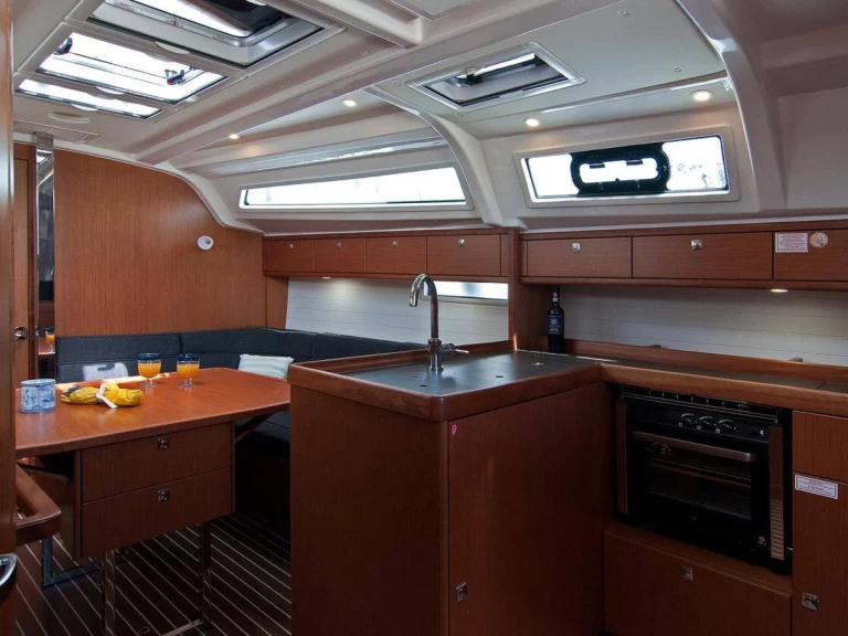 Alquiler Velero Bavaria con o sin  título de navegación