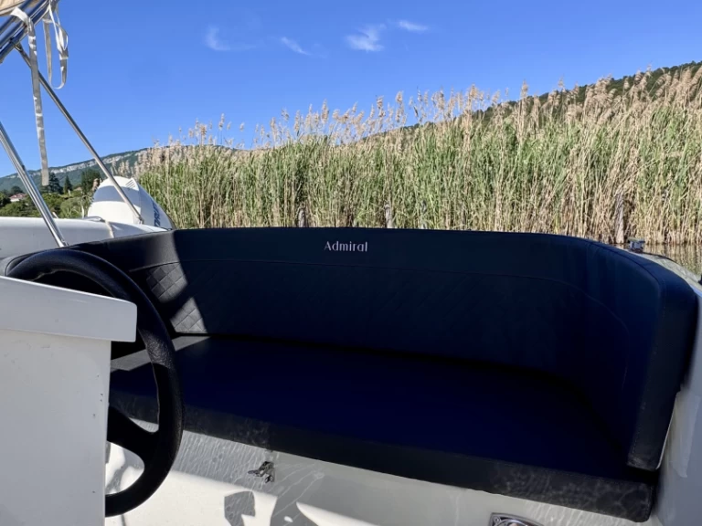 Alquiler de barcos Aix-les-Bains barato de 555 Tender