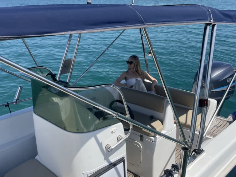 Alquiler de embarcaciones tecnofiber Alamar 22 enUmag en Samboat