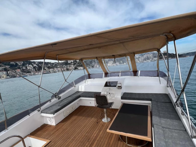 Alquiler de costom made  costom made en Beşiktaş