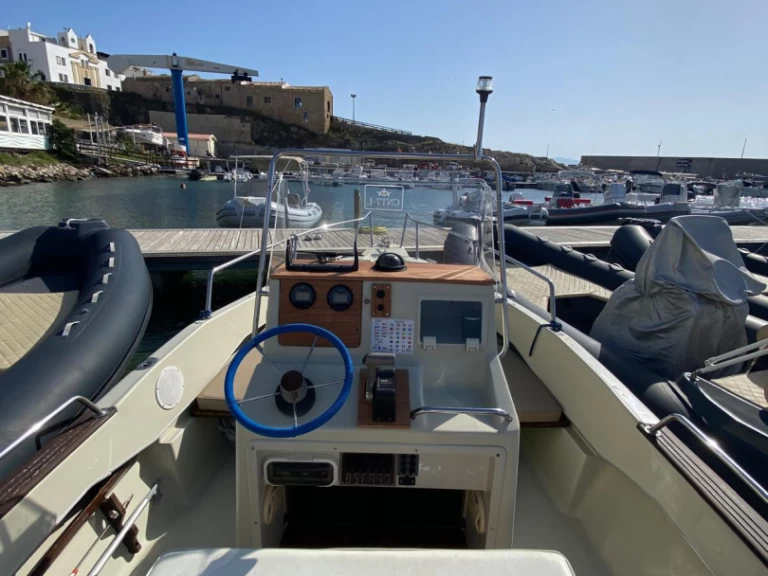 Alquiler de barcos Porto di Terrasini barato de Elan 20 CC