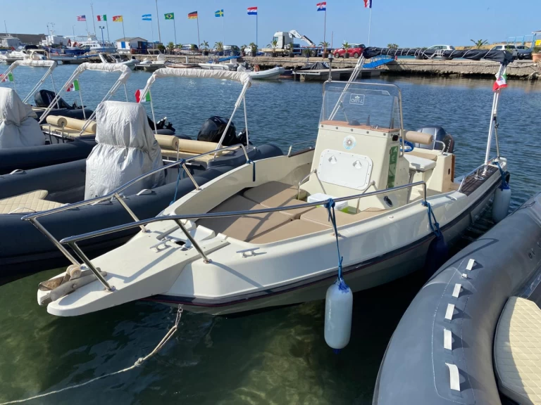Alquiler Lancha Elan con o sin  título de navegación