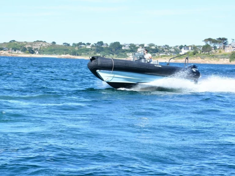 Zodiac Club 750 de alquiler a Trébeurden