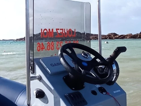 Alquiler de embarcaciones Vanguard Marine VANGUARD 560 enTrégastel en Samboat