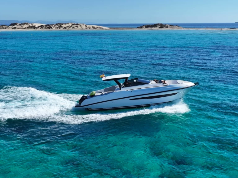 DAYTONA 35 11m de alquiler a Ibiza (Ciudad)