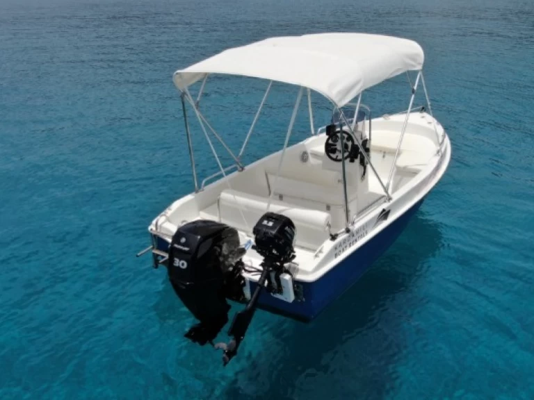 Lancha para alquilar Kardamýli al mejor precio