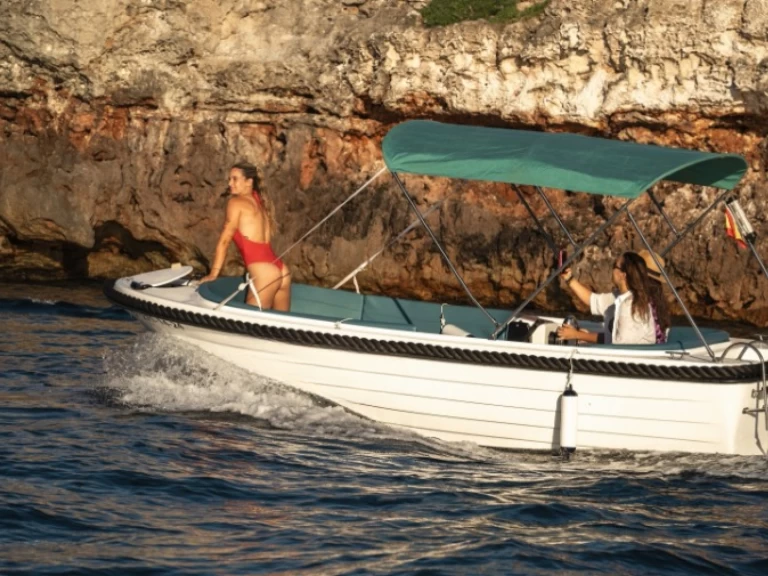 Alquiler de barcos Ciutadella barato de Marion 500